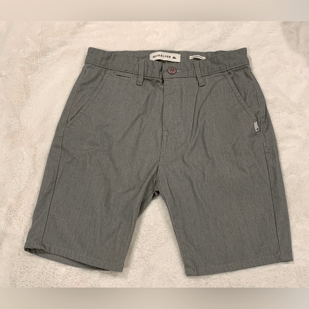 NWOT Boys QUIKSILVER Shorts